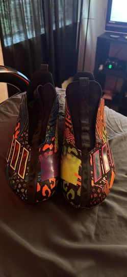 Football cleats