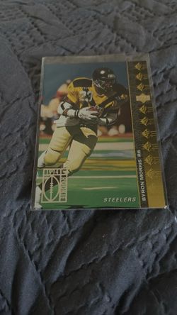 Byron Morris Upper Deck football card. 