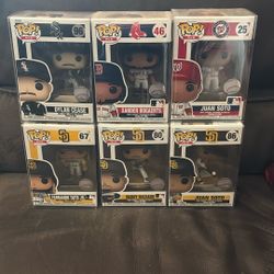 Padres Funko Pops!