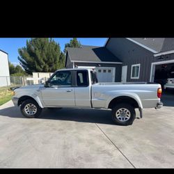 2002 Mazda B-Series Pickup