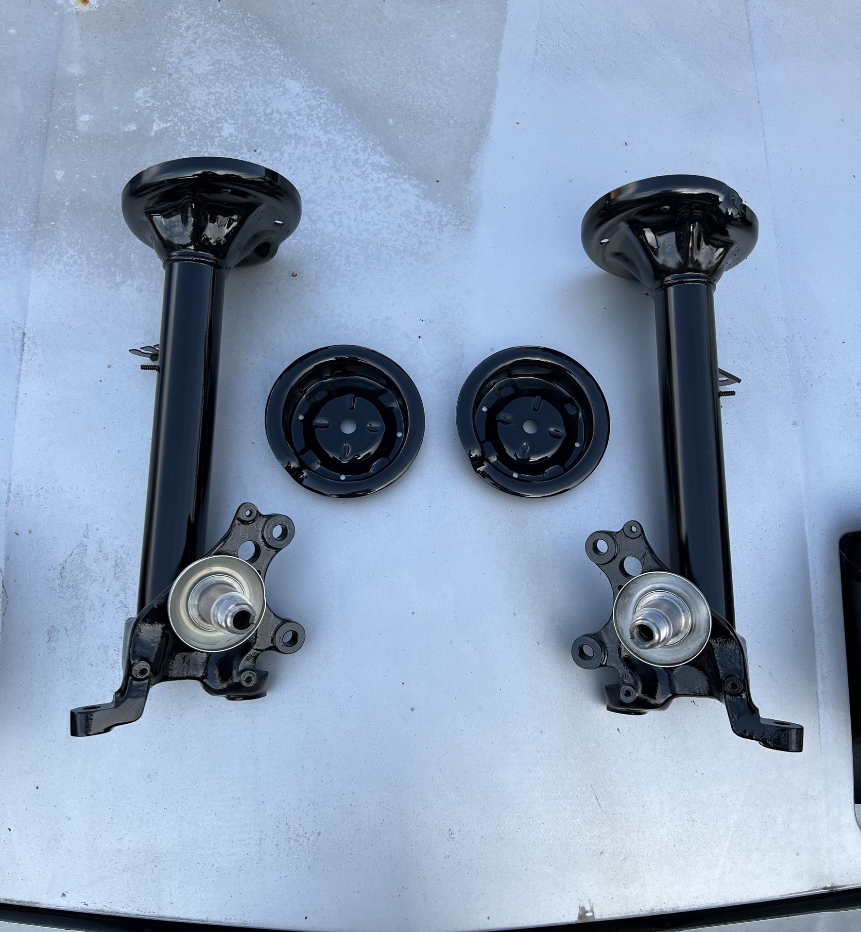 BMW E30 Front Strut Housings 51mm