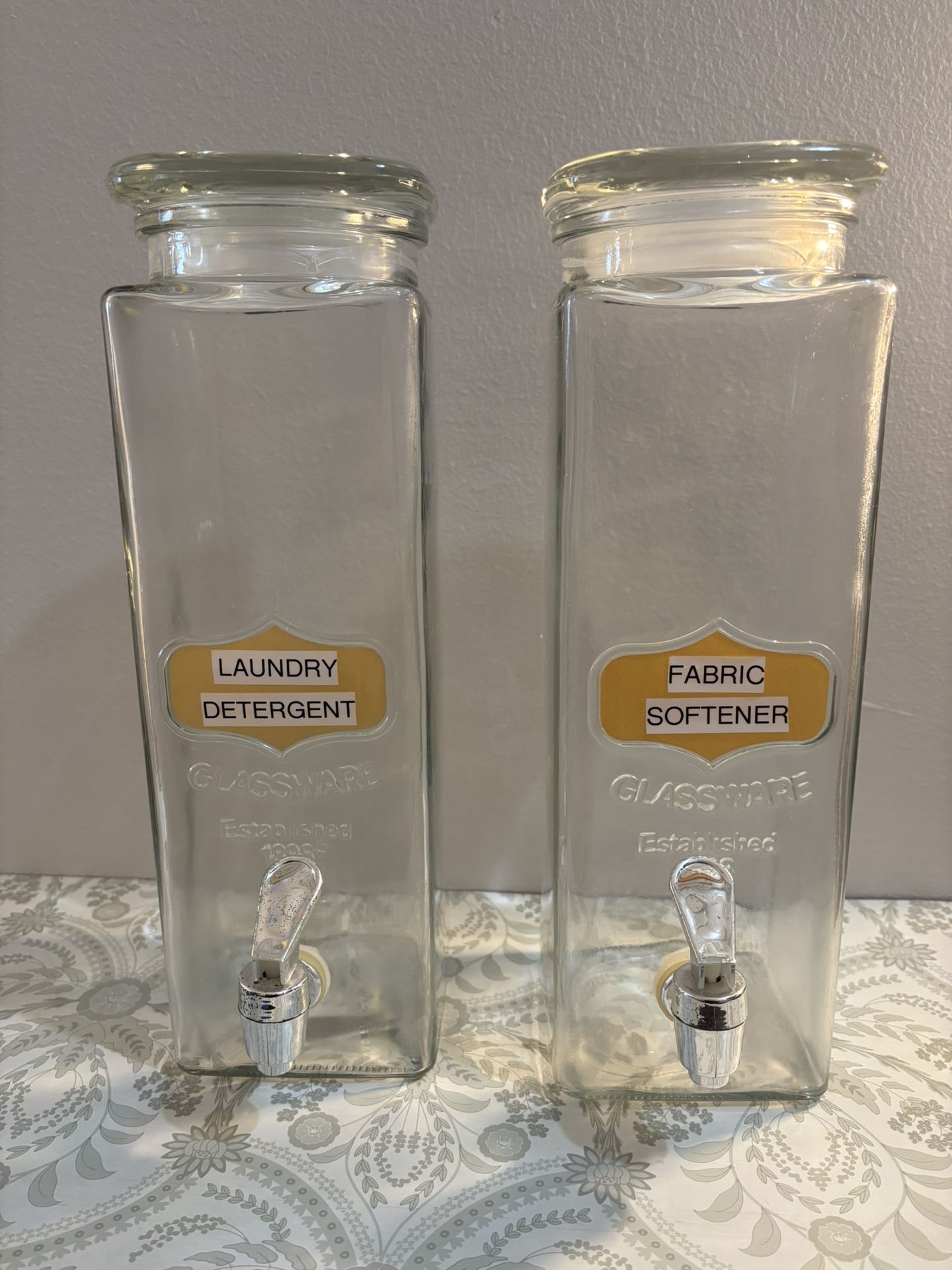 Glassware Liquid Dispenser Set