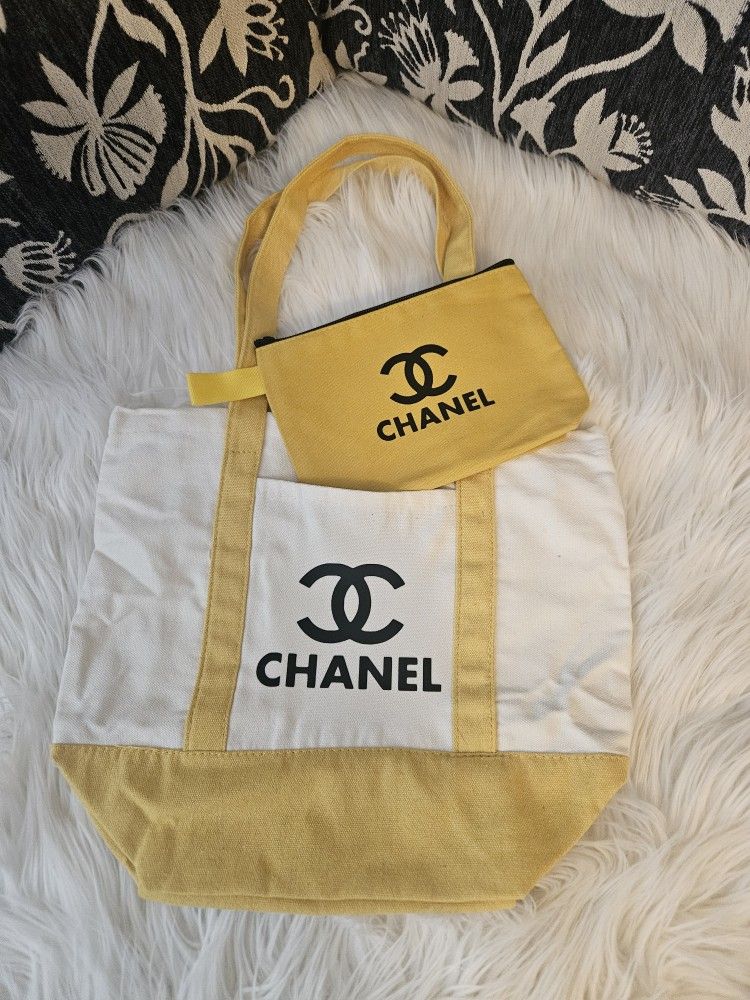 Yellow and White Totebag With Matching Pouch