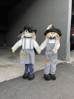 Duo Scare Crow Decorations ($10 together )