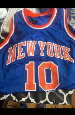 Walt Frazier signed jersey