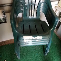 4 Plastic Chairs