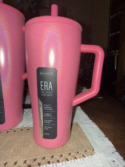 30 oz only Brumate Era in Pink Sparkle