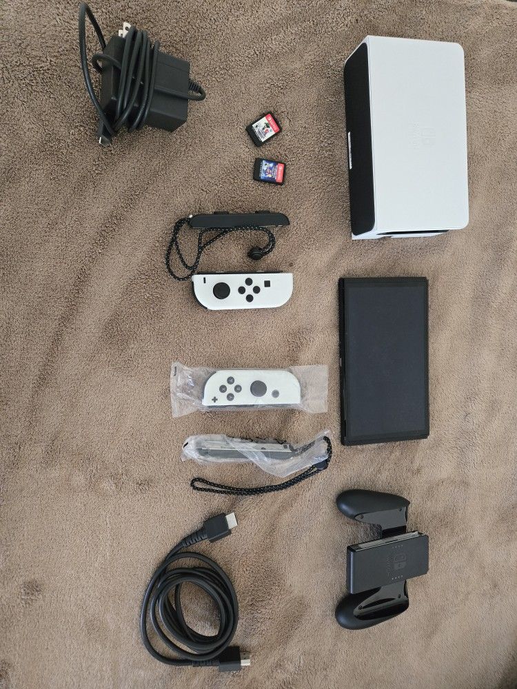 Nintendo Switch Oled Model 64GB White Bundle