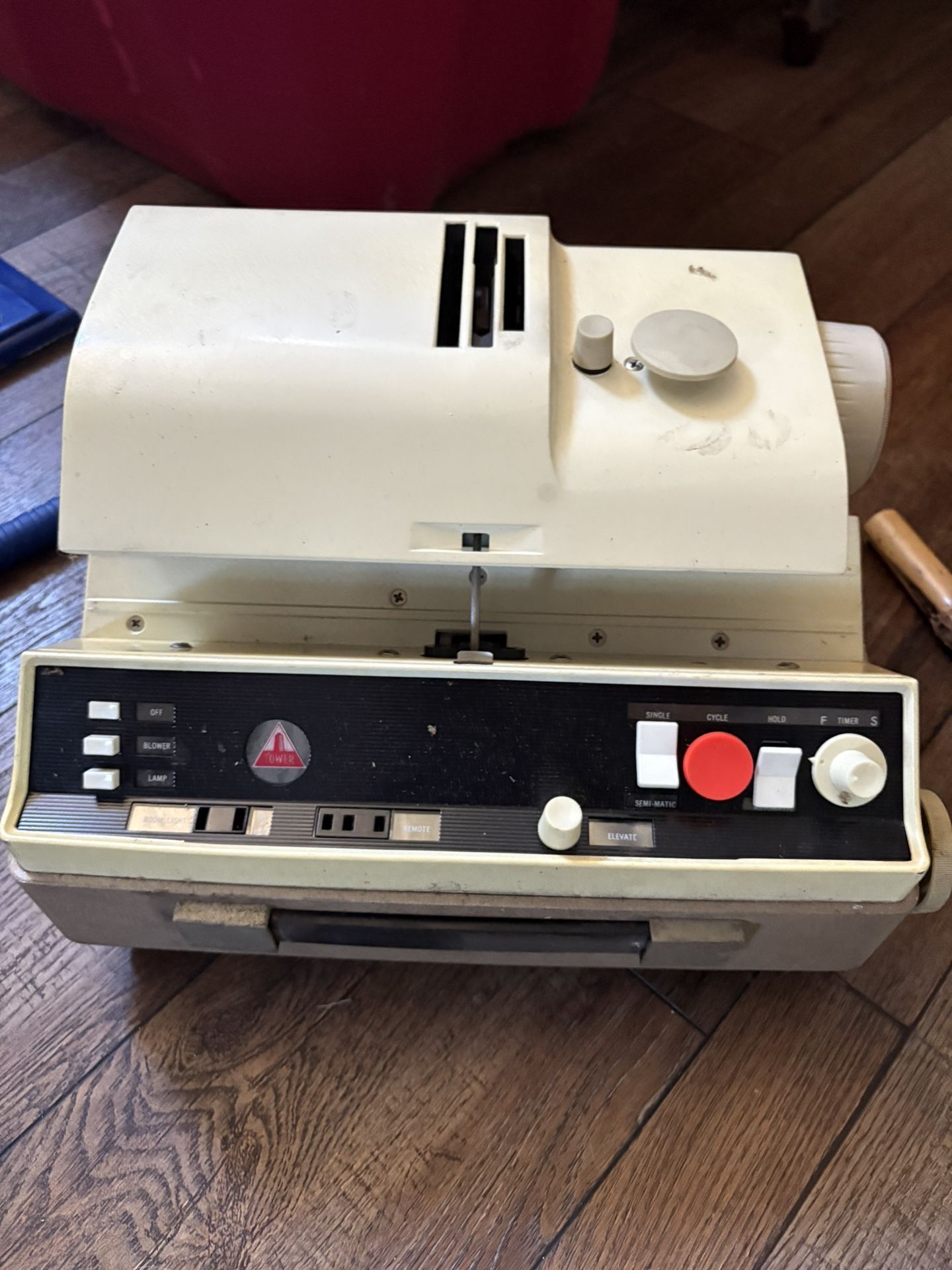 Sears Tower Slide Projector Automatic- Model 9880
