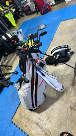 Callaway Paradym, Apex Forged, Titleist TSi – Full 14-Club Set + TaylorMade Bag