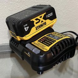 Battery XR 4.0 AH And Charger 