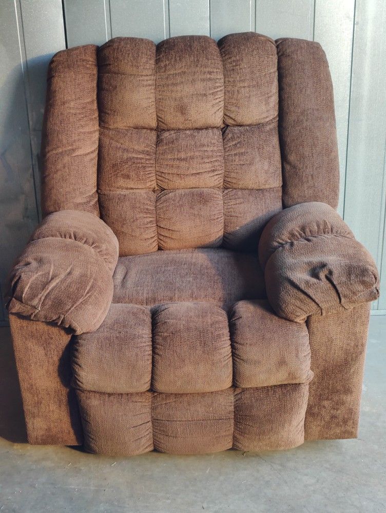 Recliner 