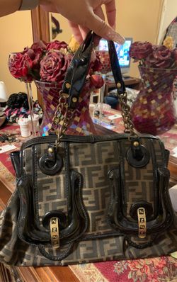 Very nice purse