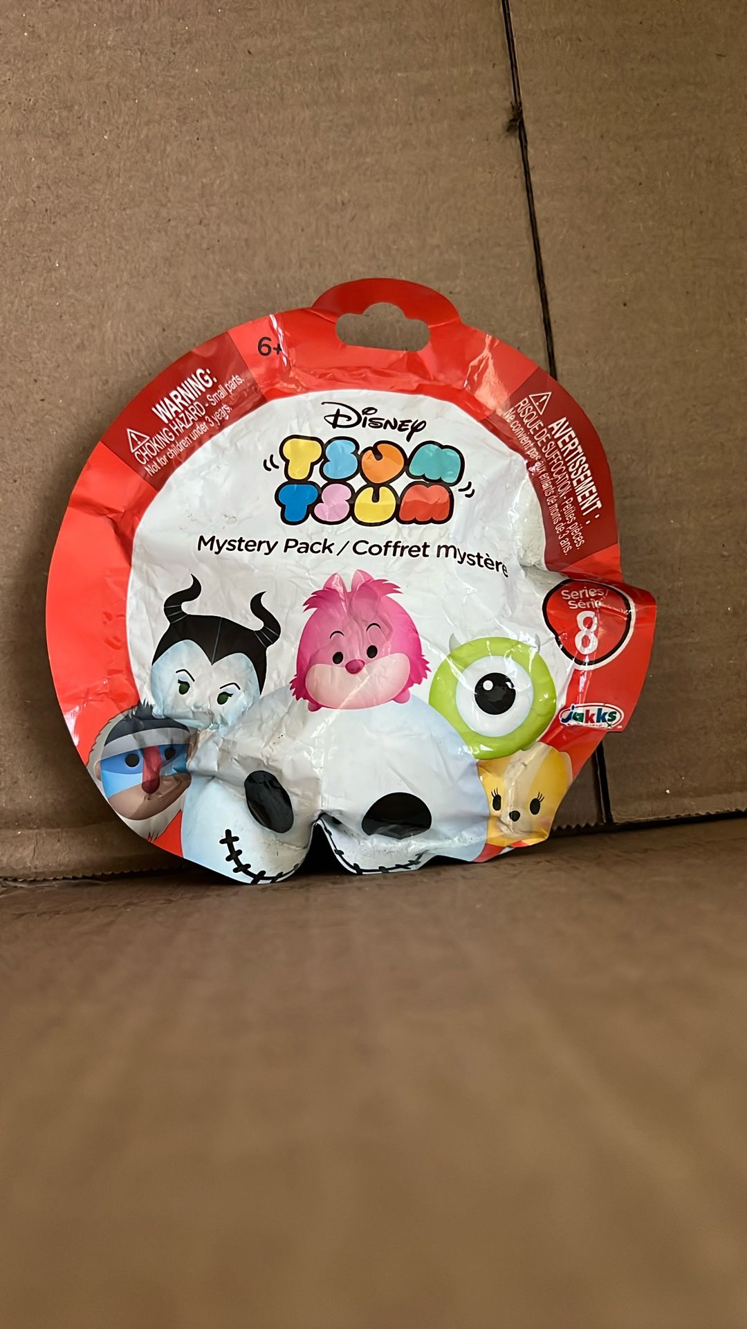 Brand New UNOPENED Tsum Tsum Mystery Blink Bag Series 8