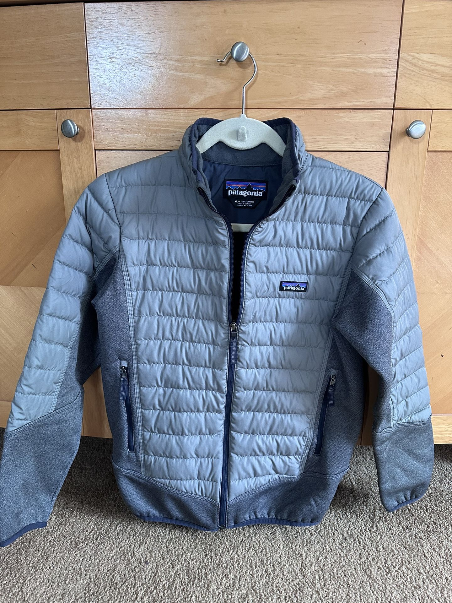 Patagonia Women’s Jacket Size Small