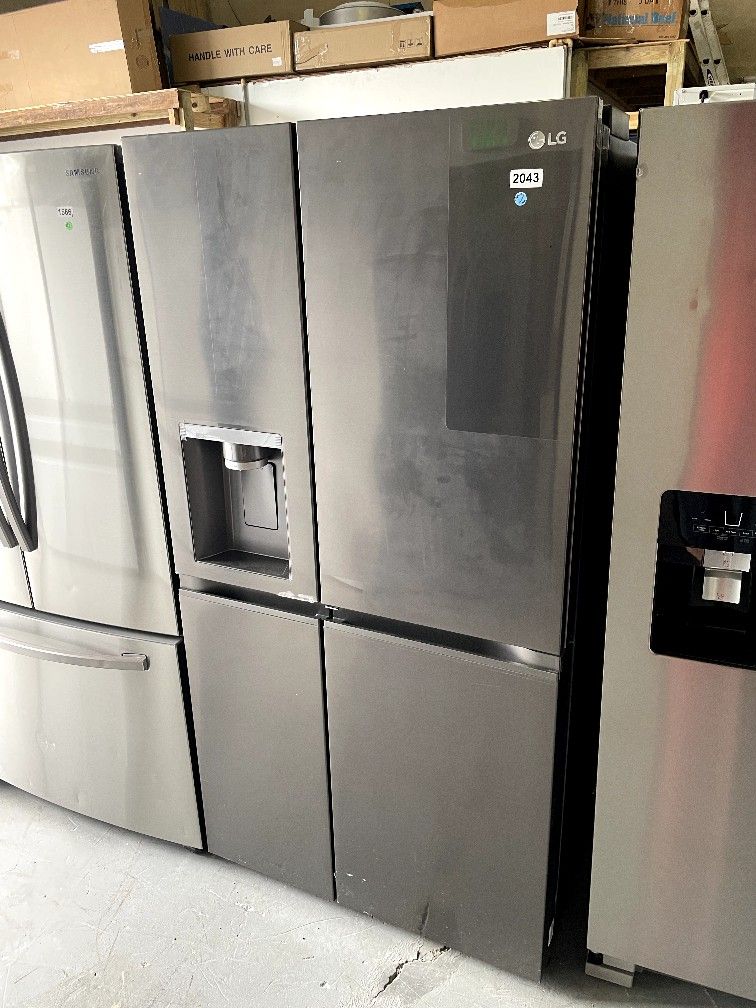 LG 36” SIDE BY SIDE REFRIGERATOR BLACK STEEL WITH EASY ACCESS $1000