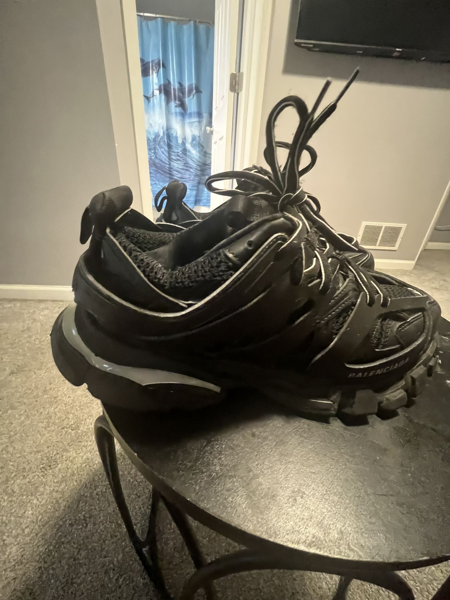Balenciaga tracks