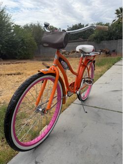 Women’s Huffy Beach Cruiser Bike (26’)