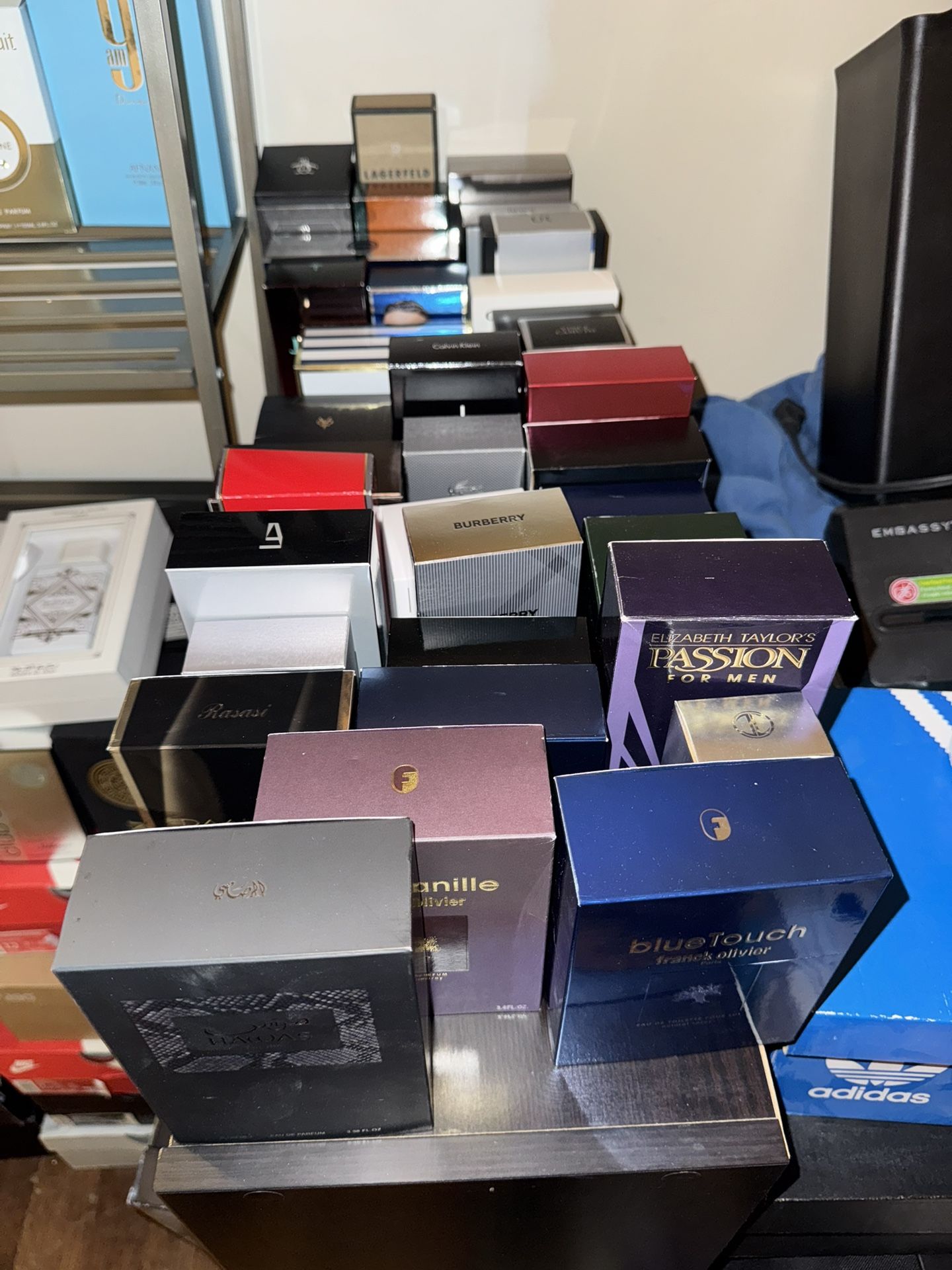 Colognes Must Go