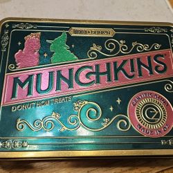 Wicked Munchkins Tin