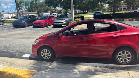 2013 Hyundai Accent