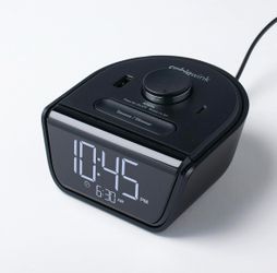 CubieWink Charging Alarm Clock with USB Ports