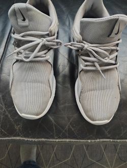 Nike Gray Lightweight Running Sneakers Men's Size 10