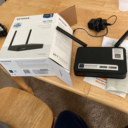 Netgear AC750 wifi router