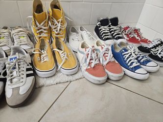 Womens Size 7.5 Shoes