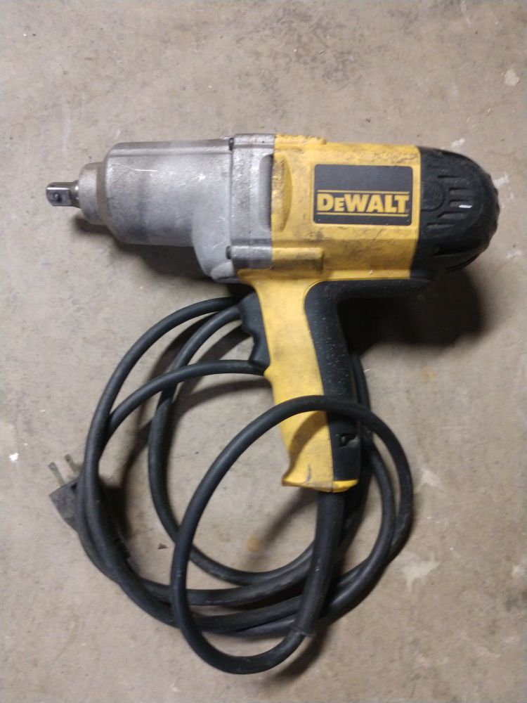 DeWalt impact wrench dw292 1/2"