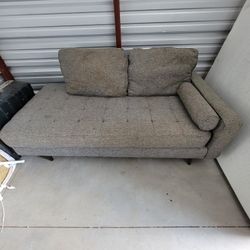 Ashley Furniture Zardoni Raf Corner Chaise