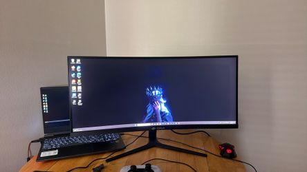 CRUA 30" Ultrawide Curved Gaming Monitor (100Hz / 2560x1080) – Great Condition!