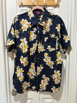 Guess Floral Short Sleeve Button-Up Shirt