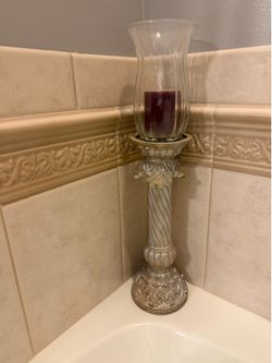 18 in. Tall Candle Holder - Excellent