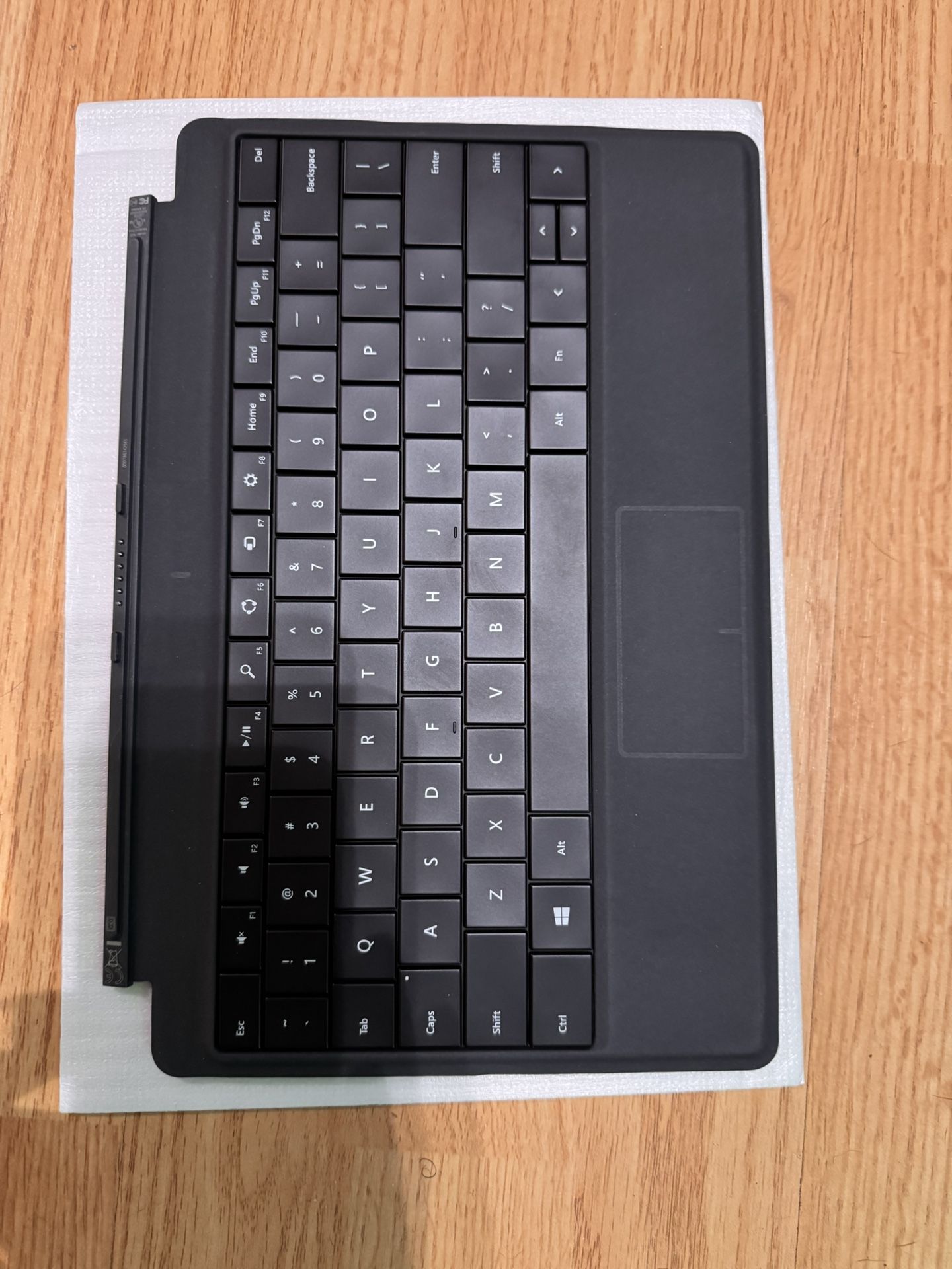 Microsoft Surface Power Cover Keyboard