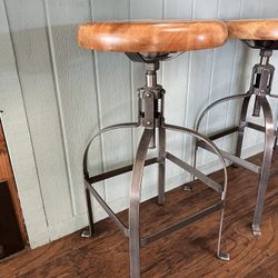 Bar Stools 