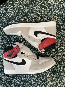 Jordan 1 Light Smoke Grey