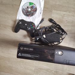 Xbox 360 System With Controller And Game