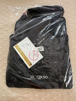 Brand New Infinity QX50 Floor Mats (Black)