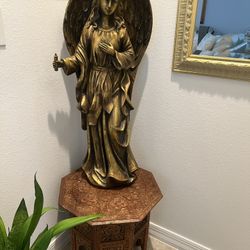 Ceramic And Hindu Table 