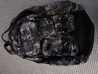 Lululemon Cruiser Backpack 28L