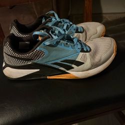 Reebook Size 7.5 Mens