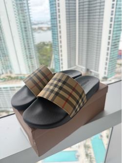 Burberry slides