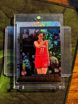 Caitlin Clark Sparkle 10/10 Chronicled Fever — bookend