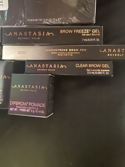 Makeup Anastasia Beverly Hills