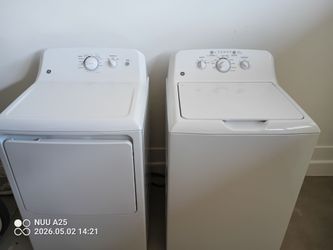 GE Washer and Dryer Set