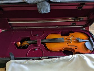 Scherl & Roth R302E 4/4 Violin with Hard Case