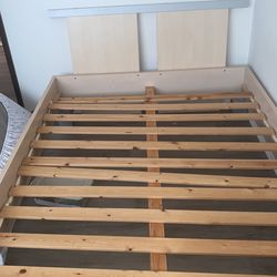 Queen Size Bed With Mattress