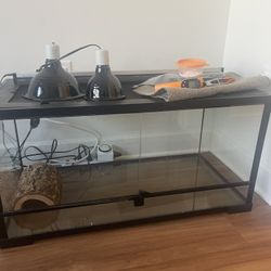 36'' x 18'' x 18'' Reptile Terrarium 3 Heat Lamps Included. Lamp Timer Also