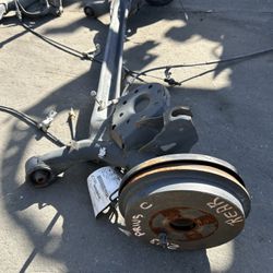 Toyota Prius C 2013 Rear Suspension Beam Axle 15” Wheel JC192 2012 to 2015